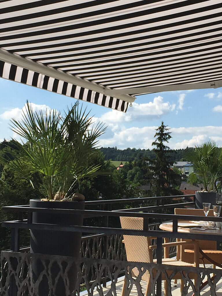 Gelenkarmmarkise Ventura Trend H Chste Sicherheit Und Stabilit T Leiner Wps Wind Protect System Stutzensystem Fur Leiner Markisen Gelenkarmmarkise Ventura Trend H Chste Sicherheit Und Stabilit T Leiner Wps Wind Protect System Stutzensystem Fur Leiner Markisen
